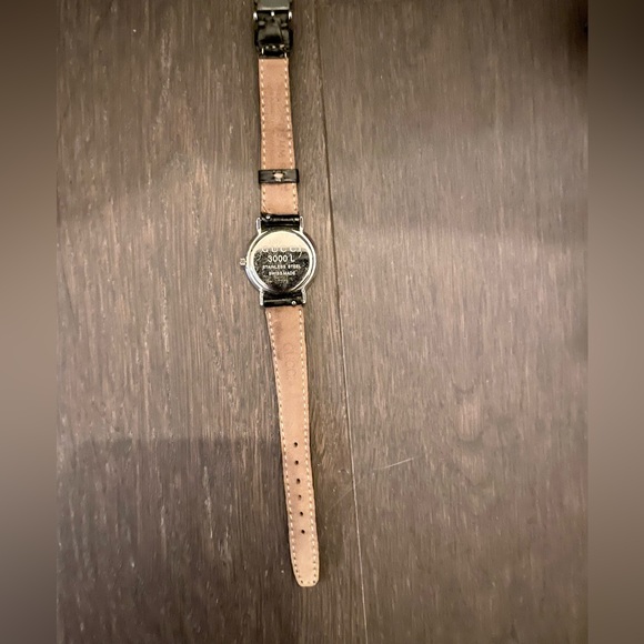 Gucci 3000L Black Dial Women’s Watch - Picture 6 of 13